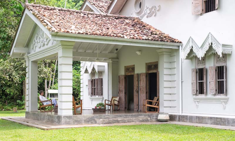 Sri Wedamedura a Old Colonial Villa in Mirissa, Sri Lanka