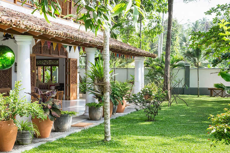 Meda Gedara a Beachfront Luxurious Villa in Dikwella, Sri Lanka